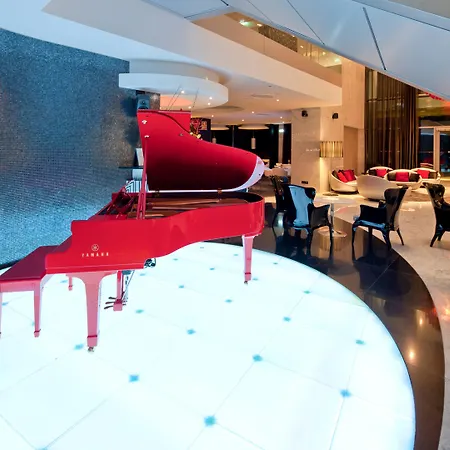 Myriad By Sana Hotel 5*