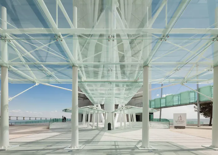 Szálloda Myriad By Sana 5*