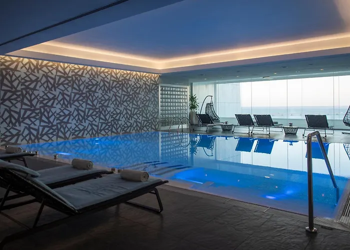 Hotel Myriad By Sana 5*